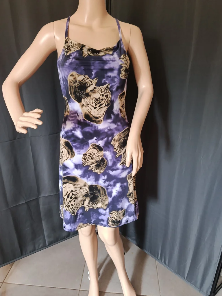 Robe fluide imprimée tigres.Violet,marron.Taille 36